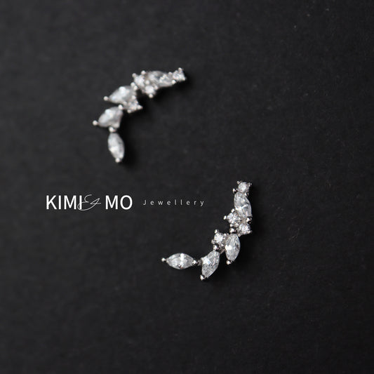 Boucle d’oreille Stud Fleur Feuille de Laurier - Or Vermeil & Argent Sterling -**Collection Florale**