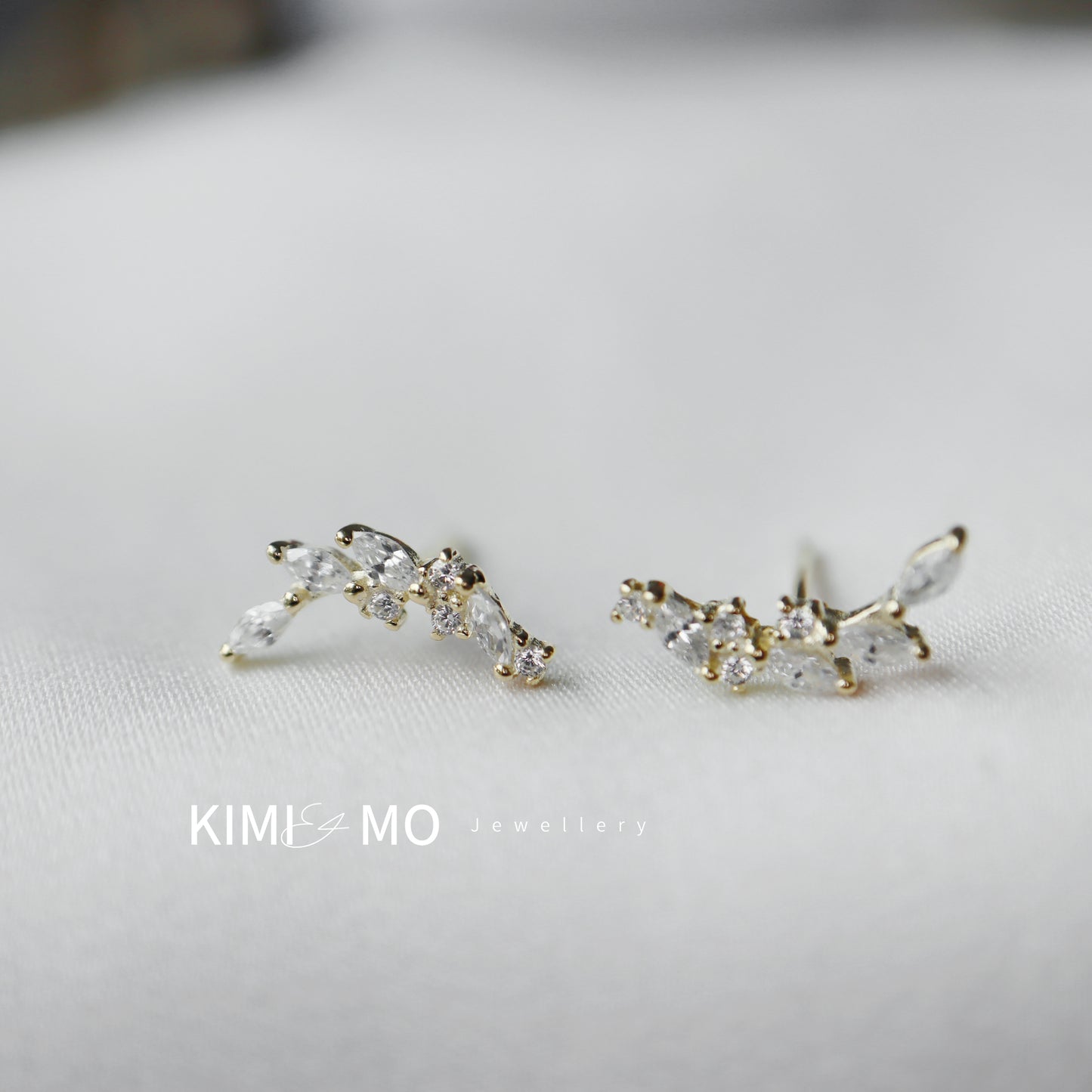 Boucle d’oreille Stud Fleur Feuille de Laurier - Or Vermeil & Argent Sterling -**Collection Florale**