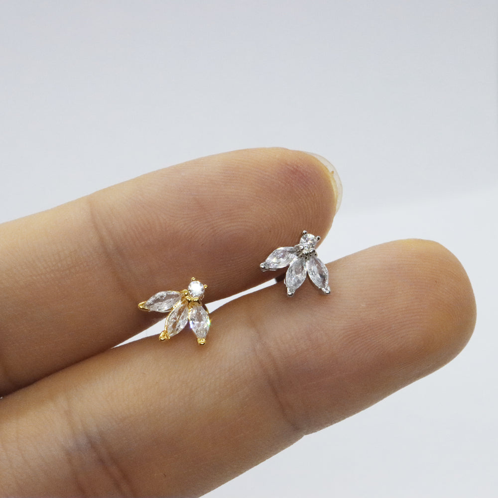 Threadless floral earrings in gold and silver options