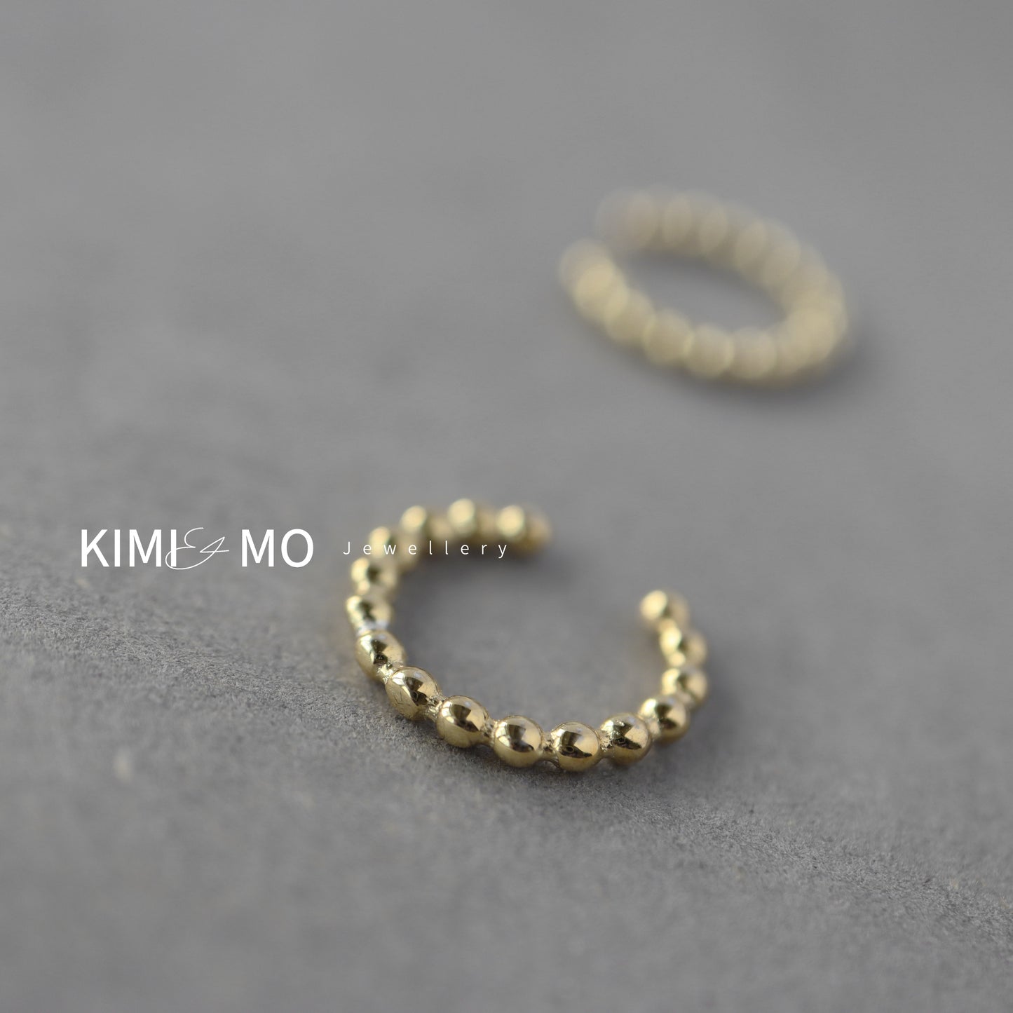 Ear Cuff con cuentas - Vermeil dorado -**Colección minimalista**