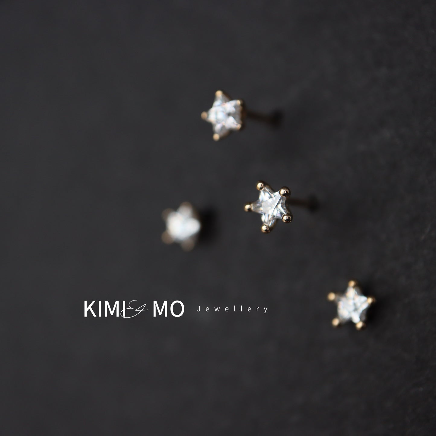 Pendientes Star Stud - Oro macizo de 14K - **Colección Celestial**