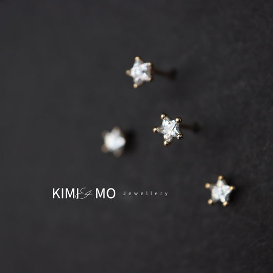 Boucles d'oreilles Star Stud - Or massif 14K - **Collection Céleste**